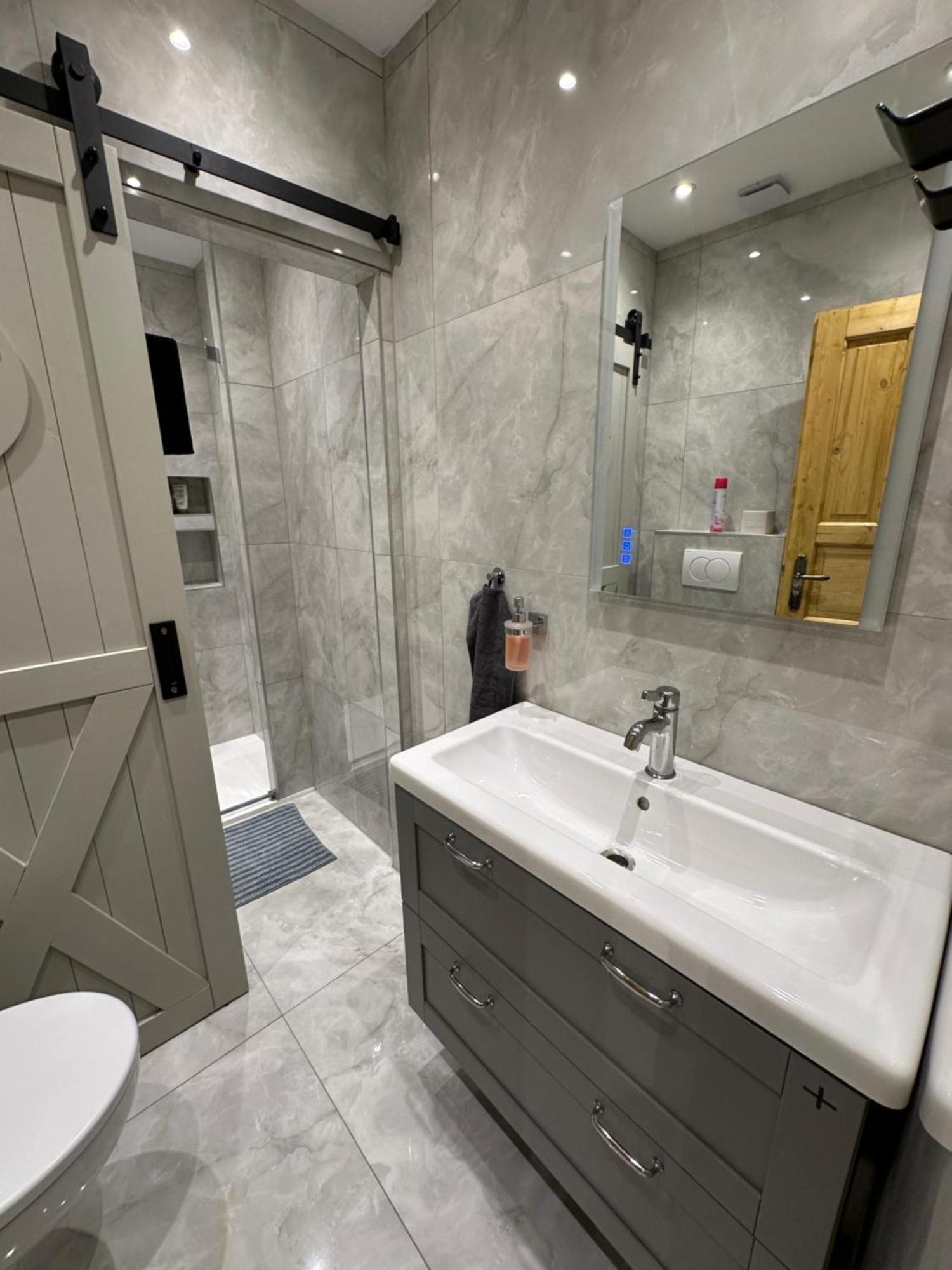 Karlin Oasis 2-Bedroom Apartment Πράγα Εξωτερικό φωτογραφία
