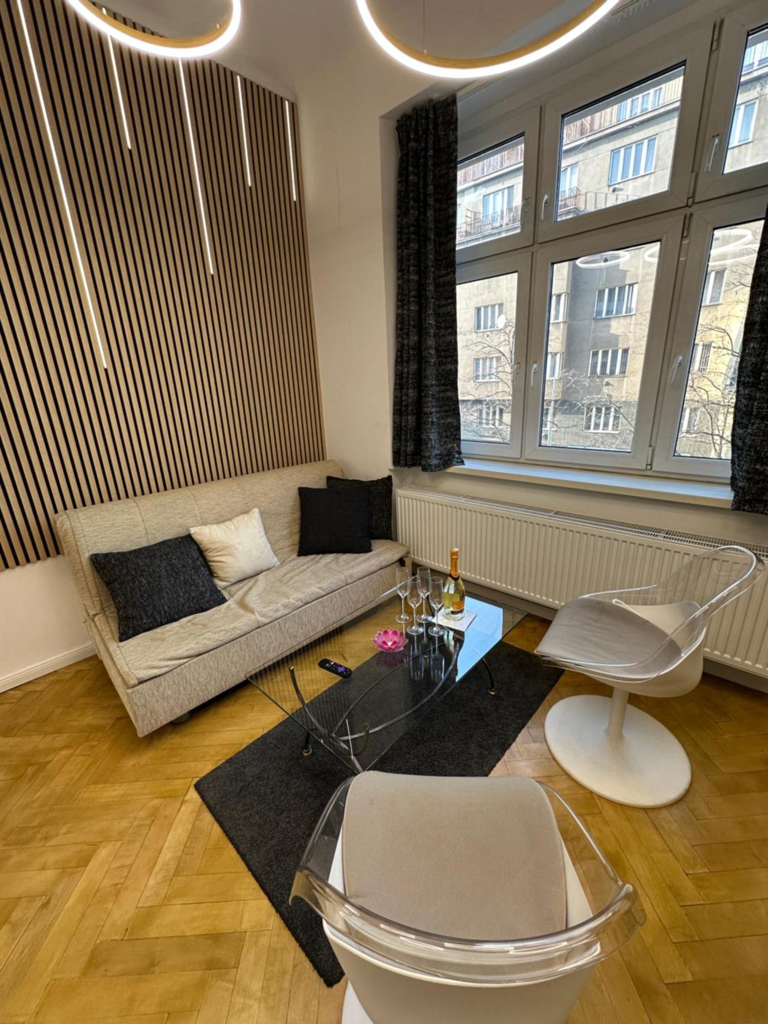 Karlin Oasis 2-Bedroom Apartment Πράγα Εξωτερικό φωτογραφία