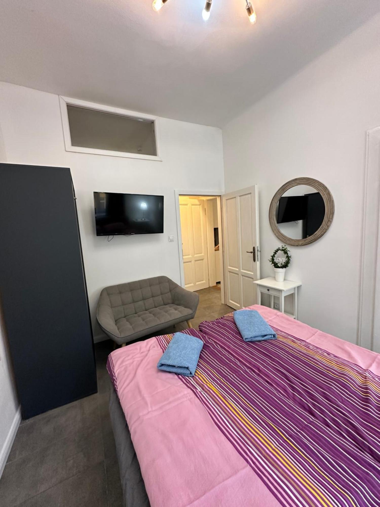 Karlin Oasis 2-Bedroom Apartment Πράγα Εξωτερικό φωτογραφία