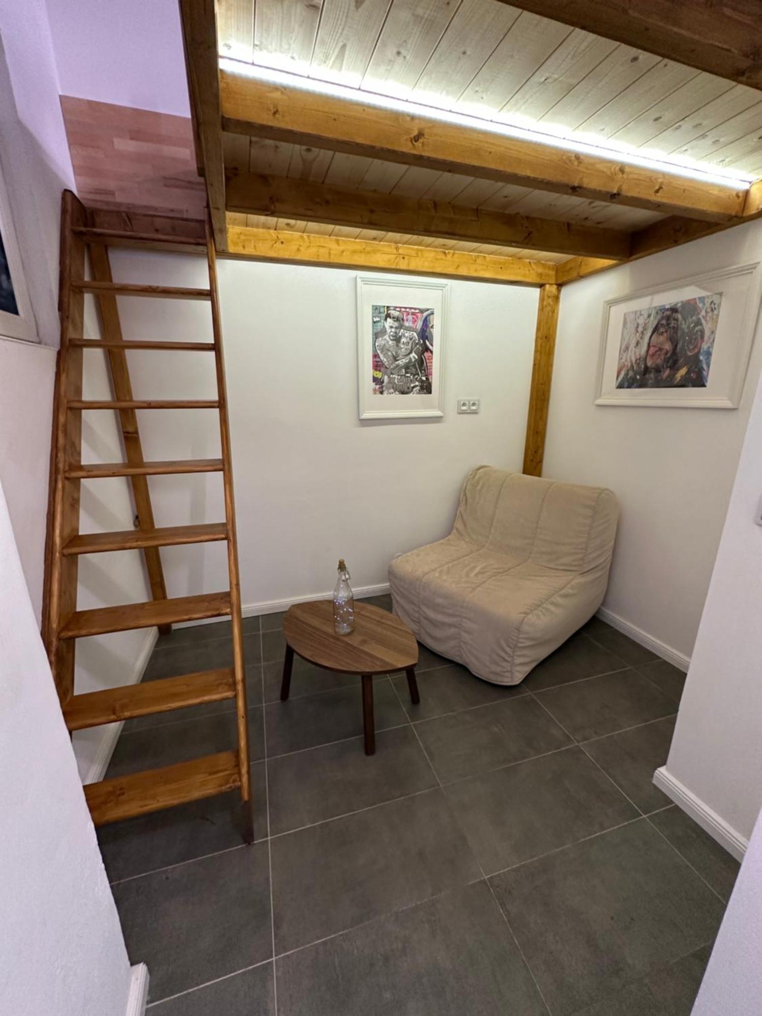 Karlin Oasis 2-Bedroom Apartment Πράγα Εξωτερικό φωτογραφία
